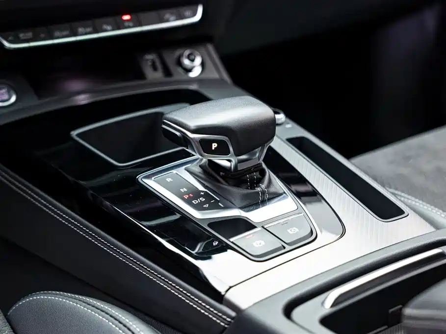 AUDI Q5L SPORTBACK