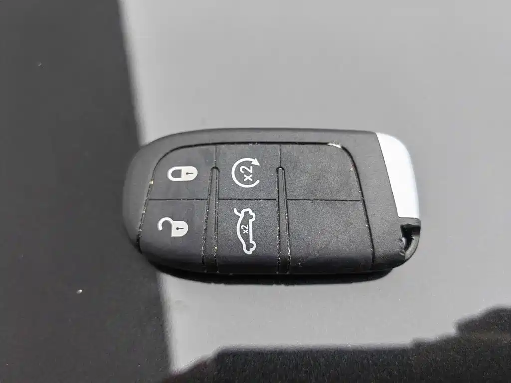 Jeep Cherokee (Import) 2014 2014 2.4L Luxury