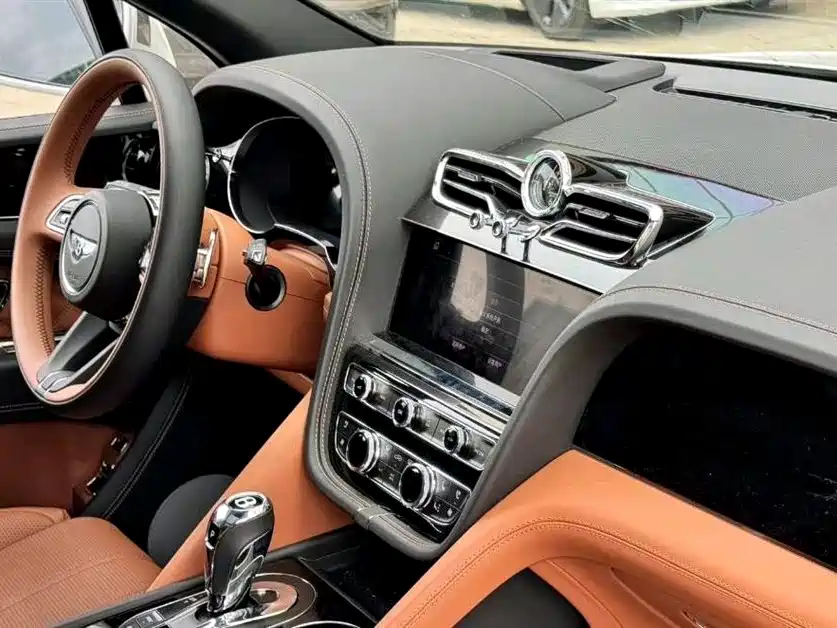 Bentley Bentayga Hybrid 2022 2021 3.0T PHEV