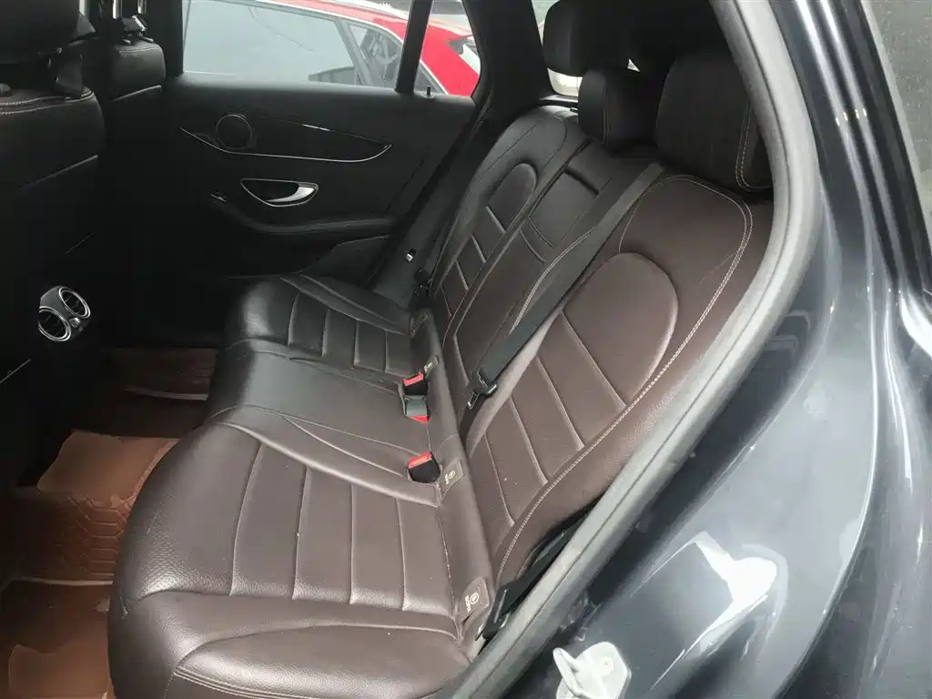 Mercedes-Benz GLC 2017 GLC 260 4MATIC Dynamic фото 16