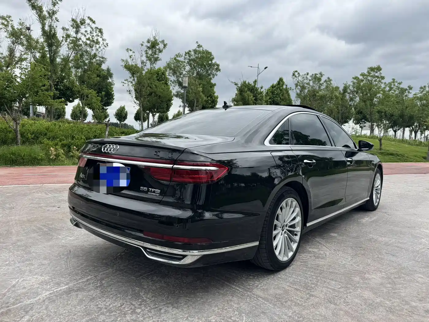 Audi A8 2021 A8L 50 TFSI quattro Comfort фото 4