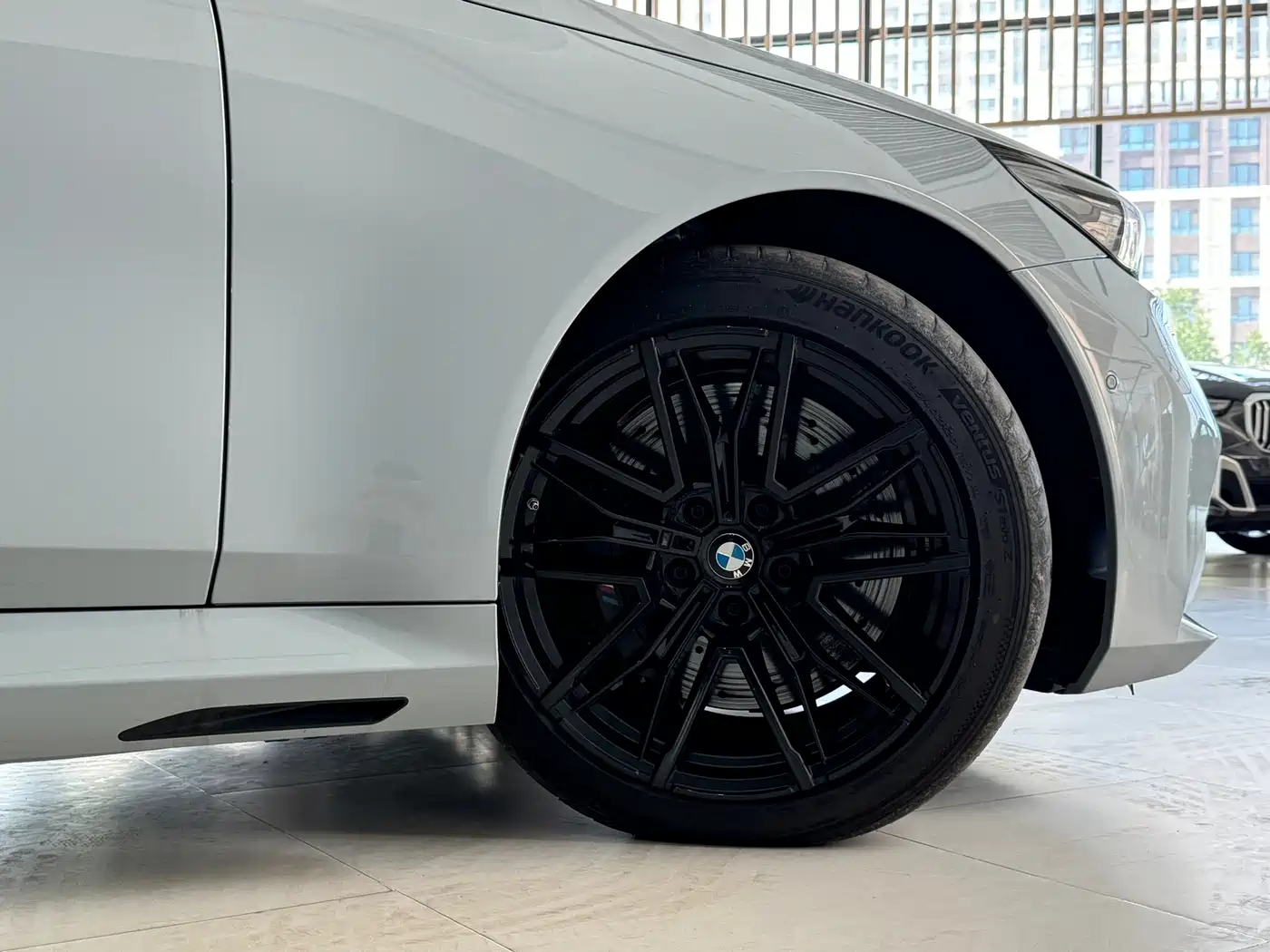 BMW M5 New Energy 2025 M5 фото 3