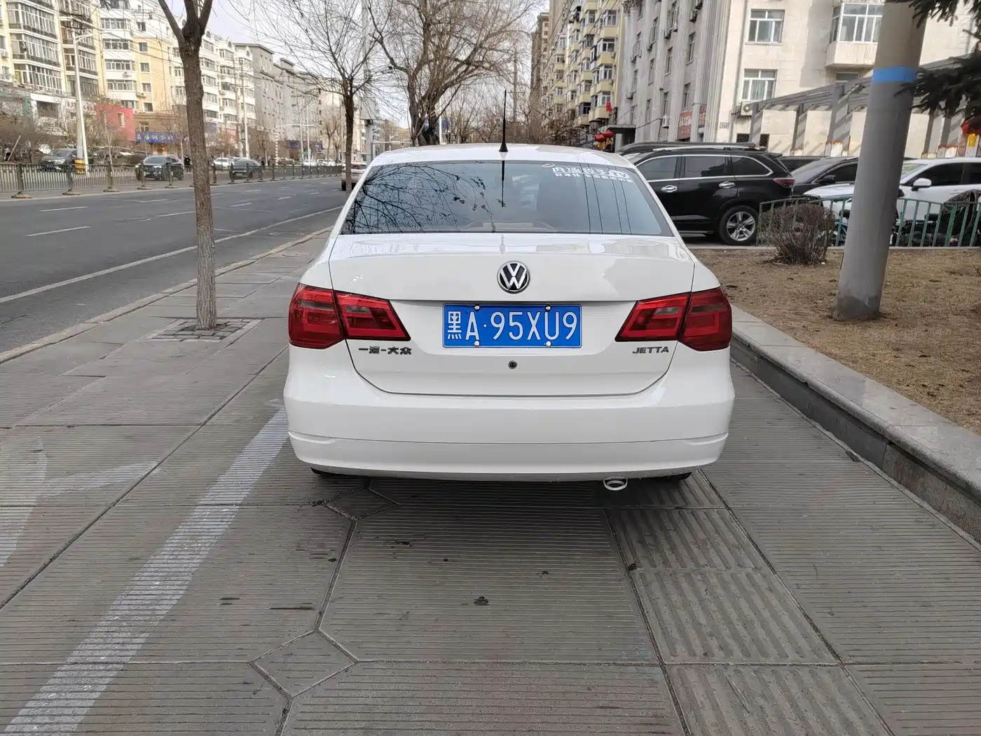 Volkswagen Jetta 2015 1.6L Manual Comfort фото 6