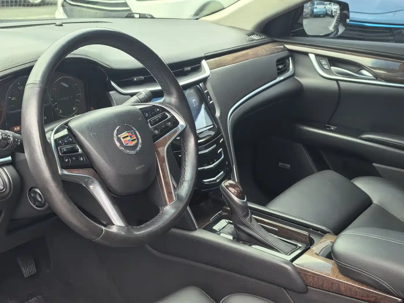 Cadillac XTS 2013 28T Leading Edition фото 5