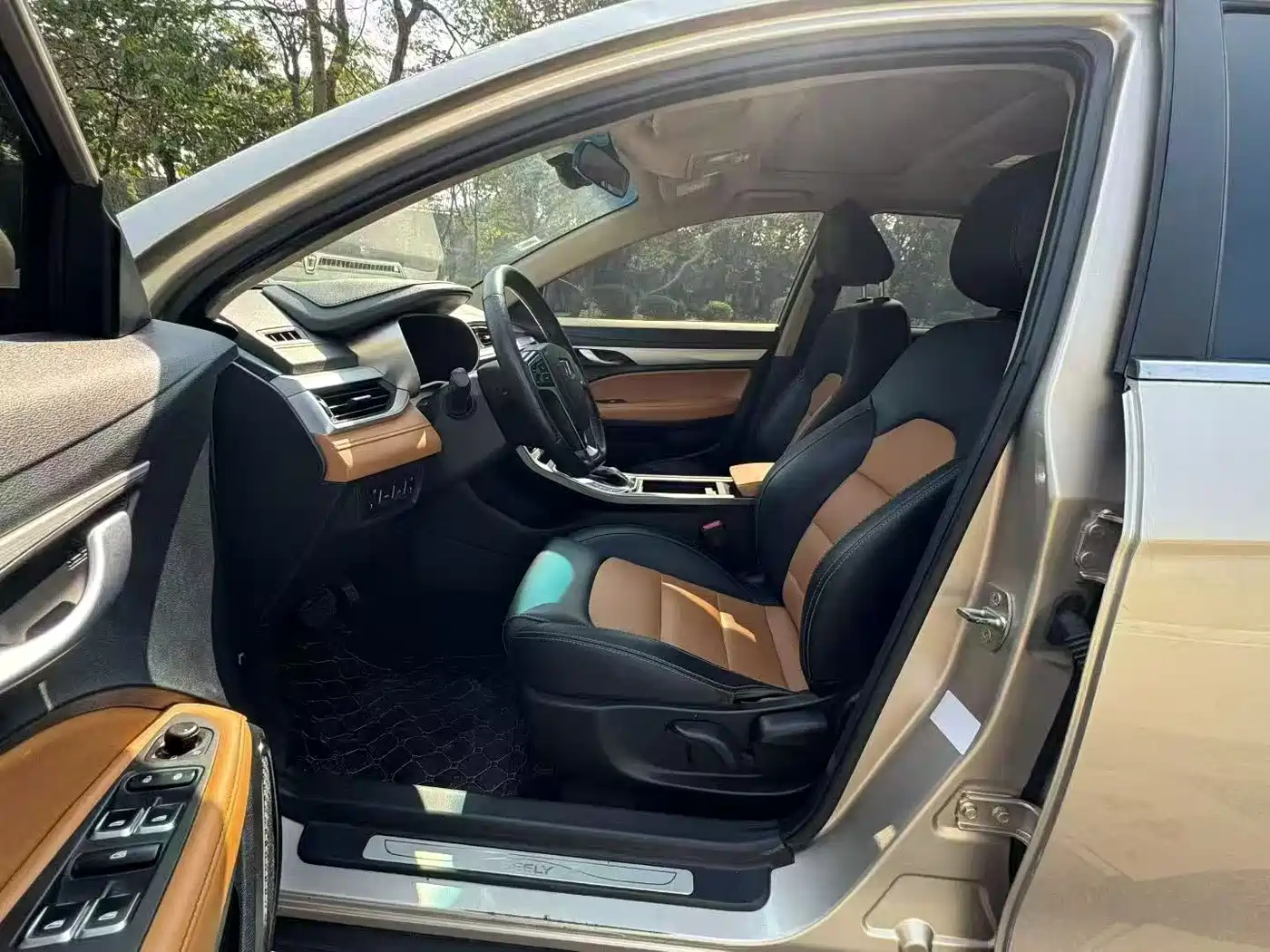 Geely Vision S1 2018 2018 1.4T CVT Sharp Enjoy