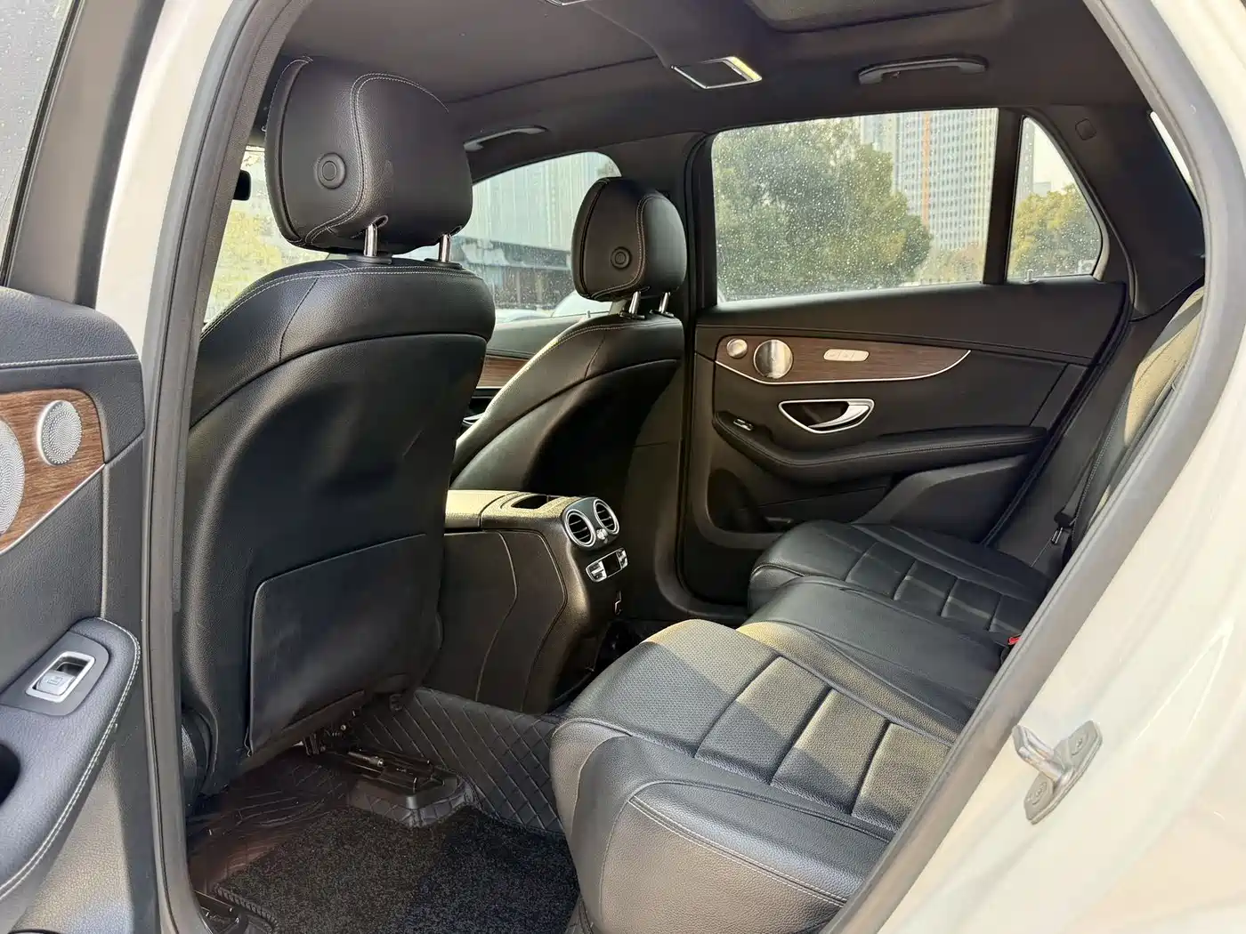 Mercedes-Benz GLC 2021 GLC 300 L 4MATIC Sporty фото 12