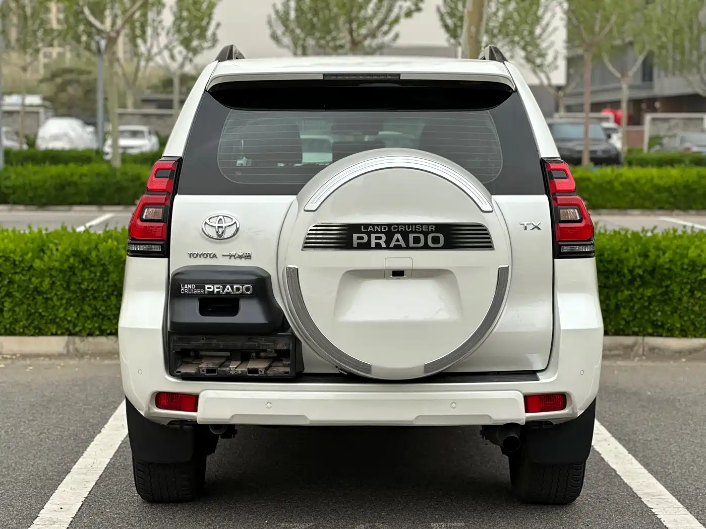 Toyota Prado 2018 3.5L Automatic TX-L NAVI Rear-mounted Spare Tire фото 4