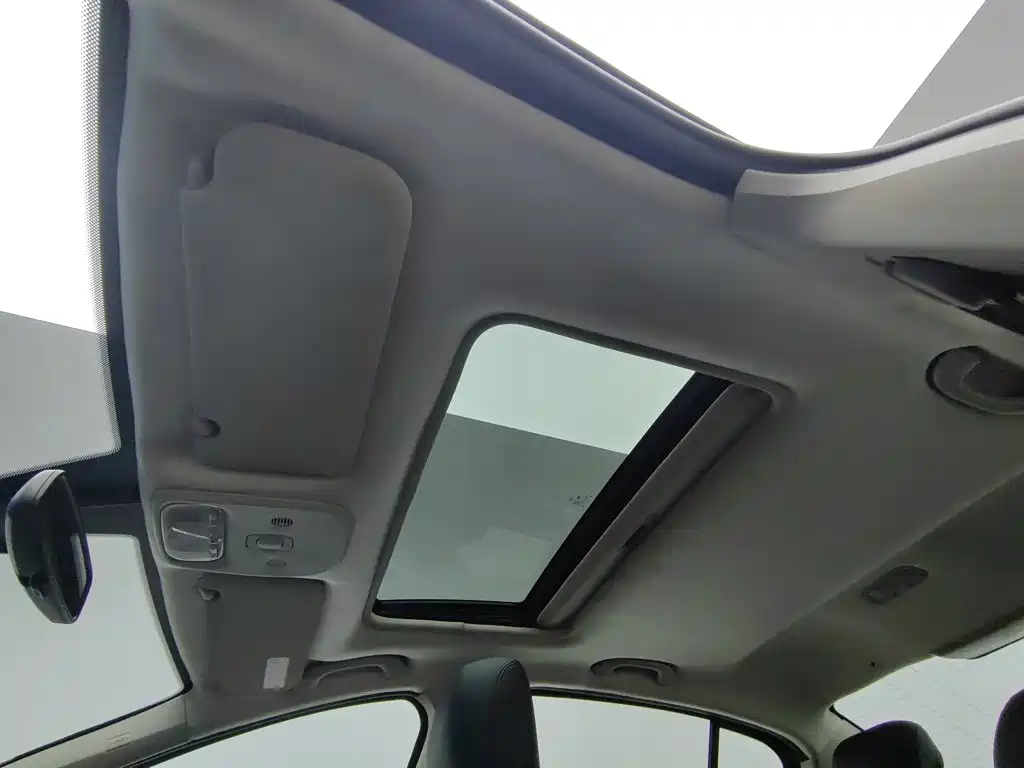 Peugeot 308 2013 2013 Model 1.6L Automatic Trend Style