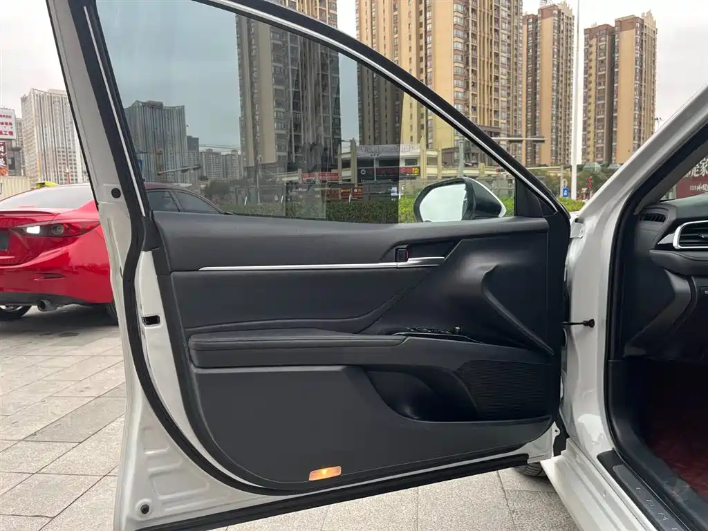Toyota Camry 2019 Facelift 2.5G Luxury Edition фото 11