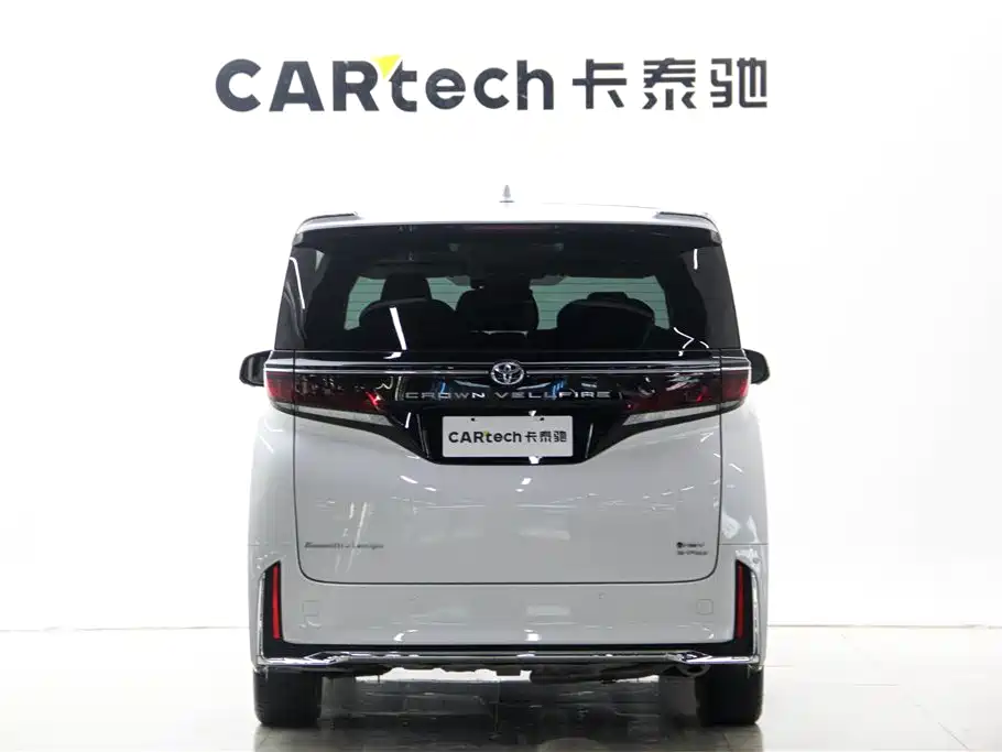 Toyota Vellfire 2024 Crown Hybrid 2.5L Executive Premium Edition фото 6