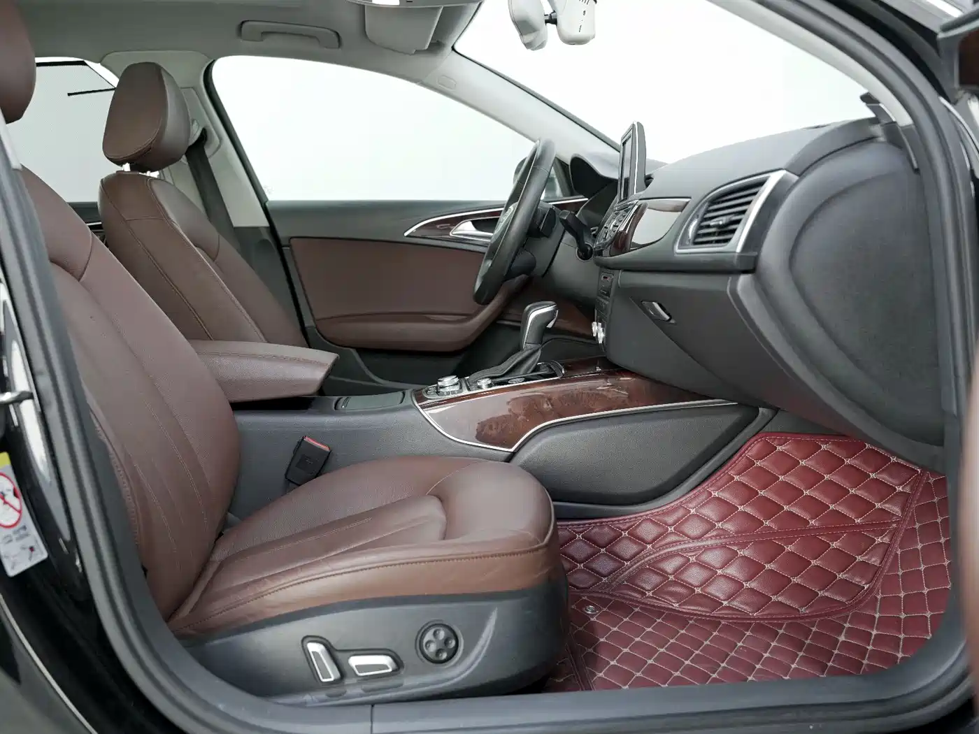 Audi A6L 2016 30 FSI Comfort фото 12
