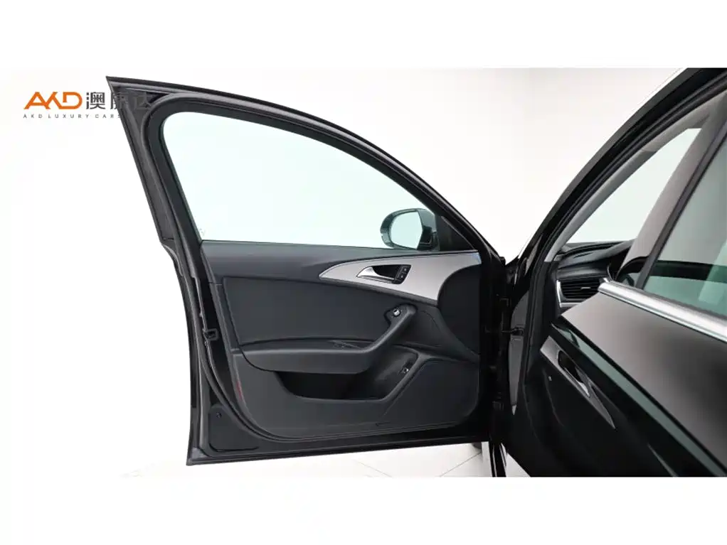 Photo 10 - Audi A6L