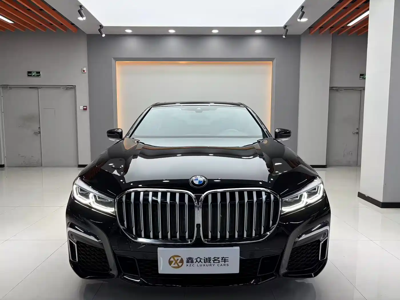 BMW 7 SERIES