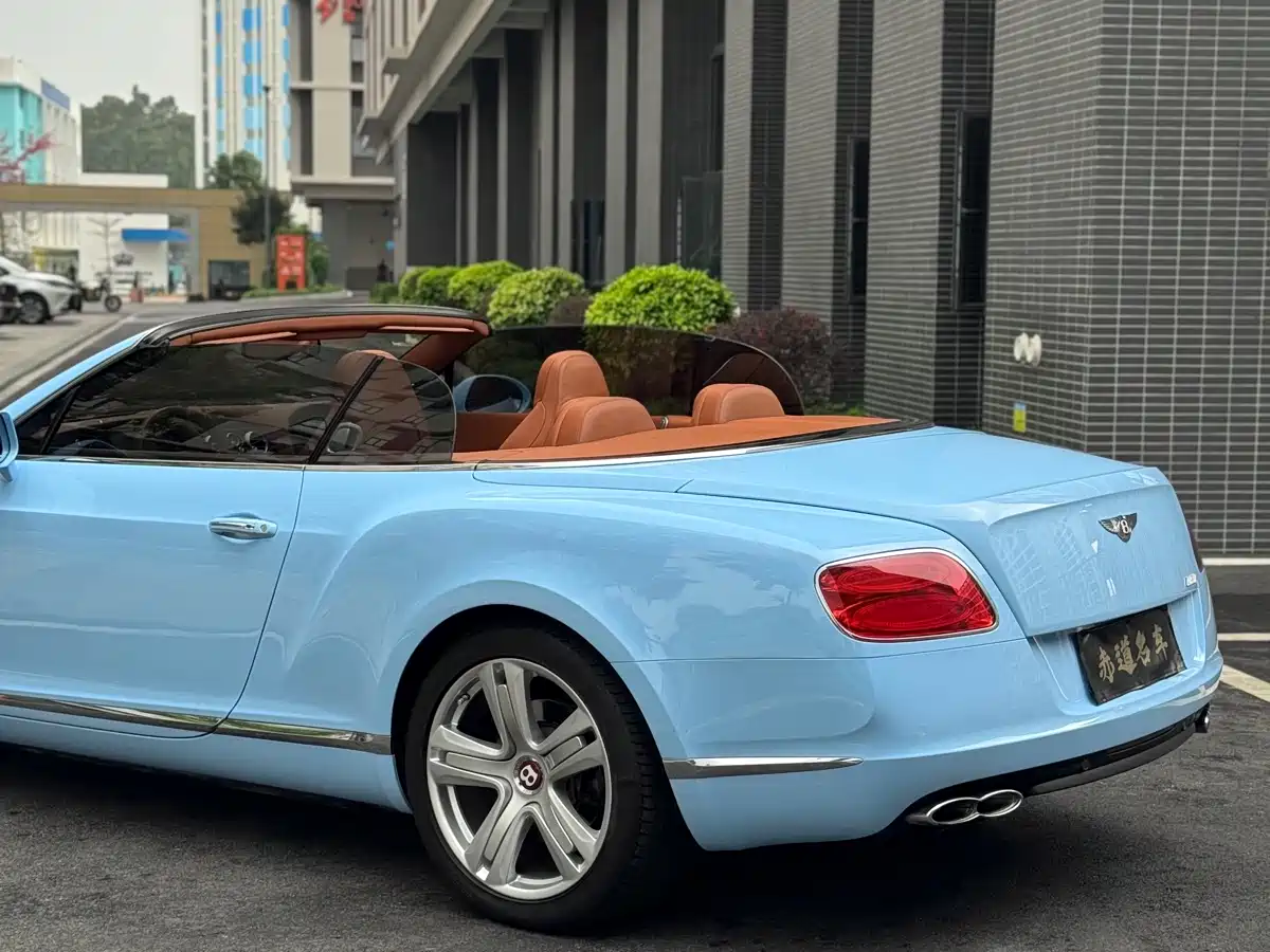 Bentley Continental 2014 2012 4.0T GTC V8