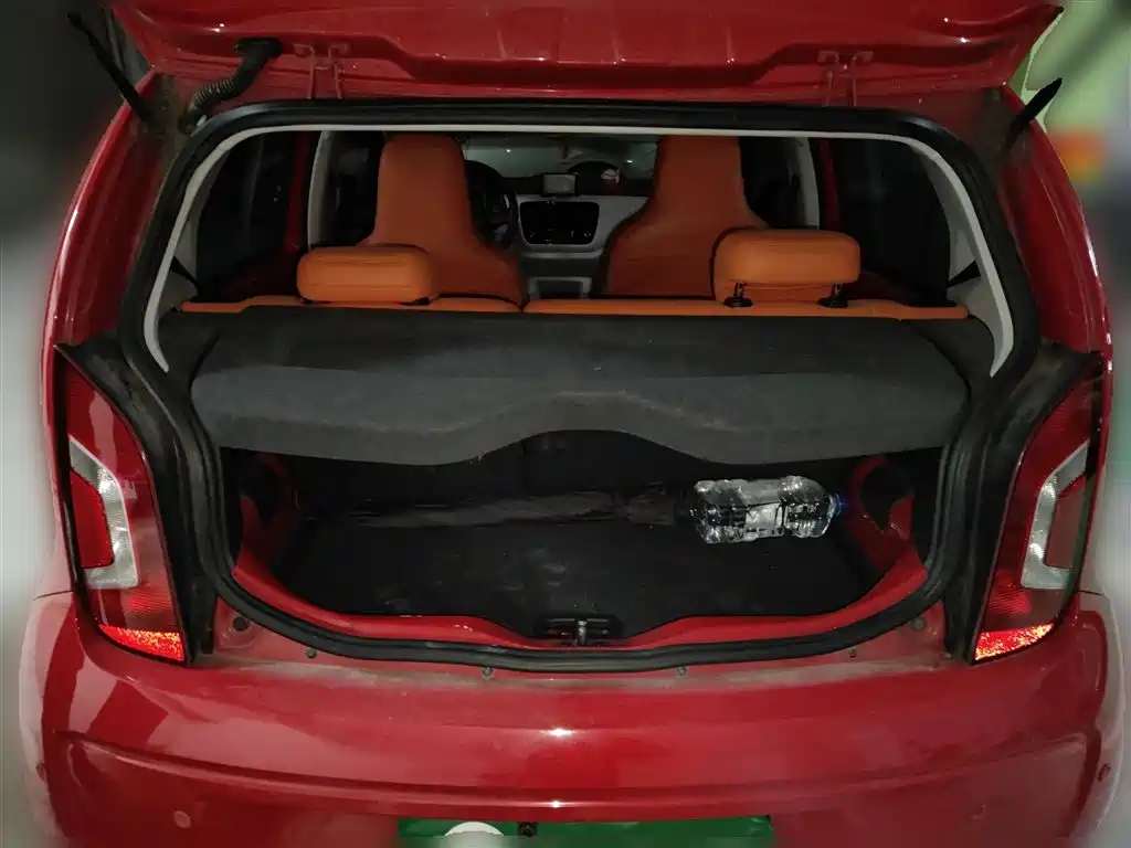 Volkswagen up! 2015 1.0L move up! фото 10