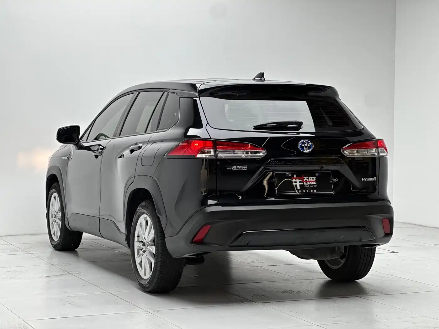 Toyota Corolla Cross 2023 Hybrid 2.0L Pioneer Edition фото 6