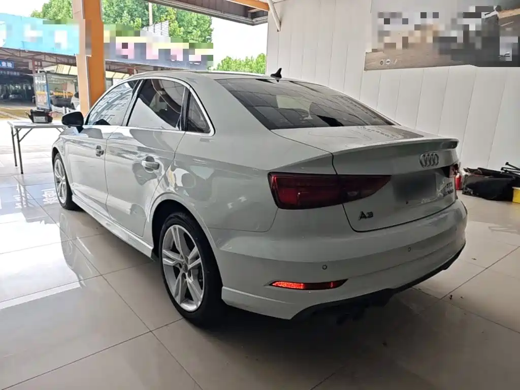Фото 5 - Audi A3