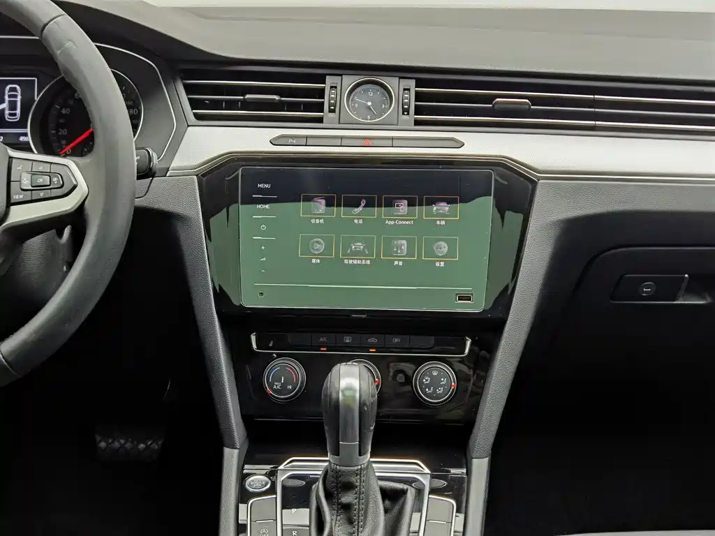 Volkswagen Magotan, миниатюра 12