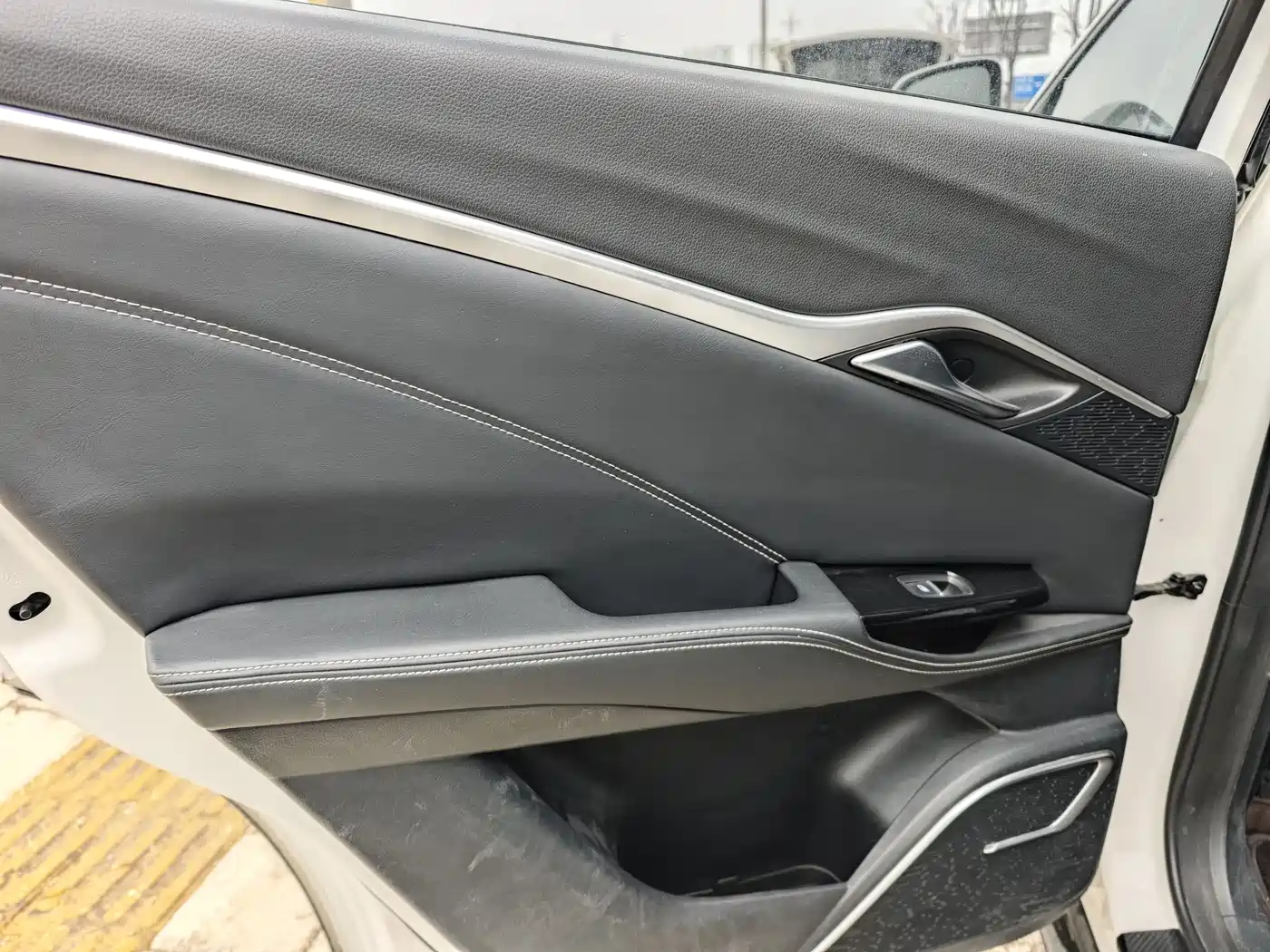 NEZHA AUTOMOBILE NEZHA U