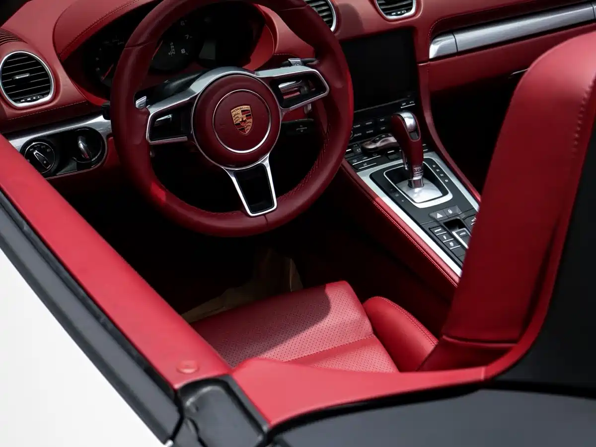 Porsche 718 2018 Boxster 2.0T фото 4