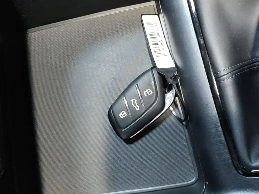Roewe i5 2025 2023 1.5L Manual Comfort Edition