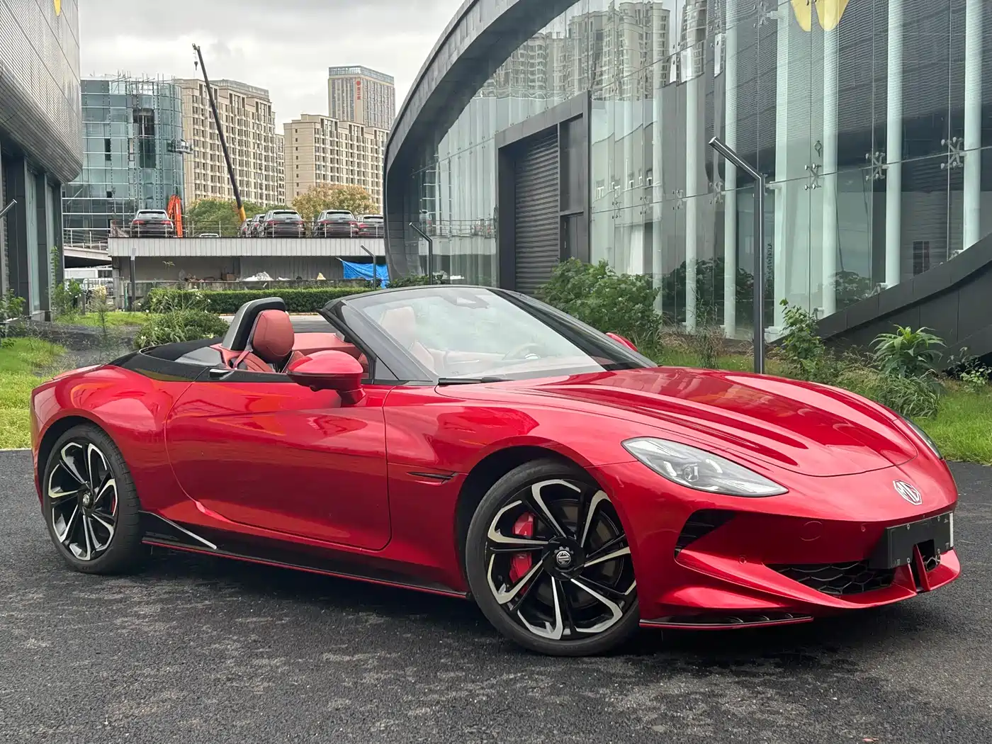 MG Cyberster 2026 2024 520km Legendary AWD Version