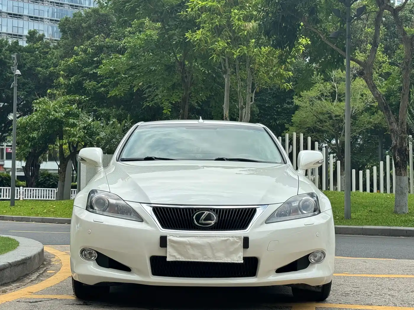 Lexus IS 2011 250C фото 2