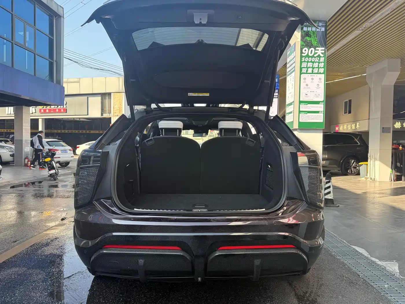 HiPhi X 2022 2021 Founder Edition 6-Seater