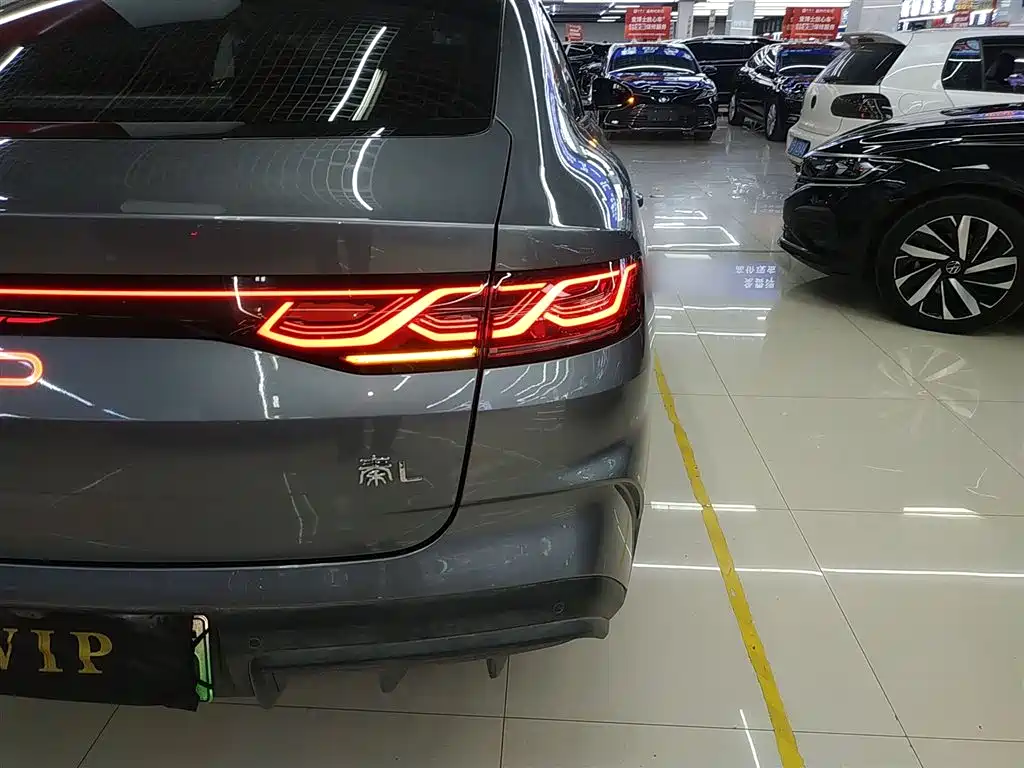 BYD Qin L 2024 DM-i 120KM Superior Edition фото 24