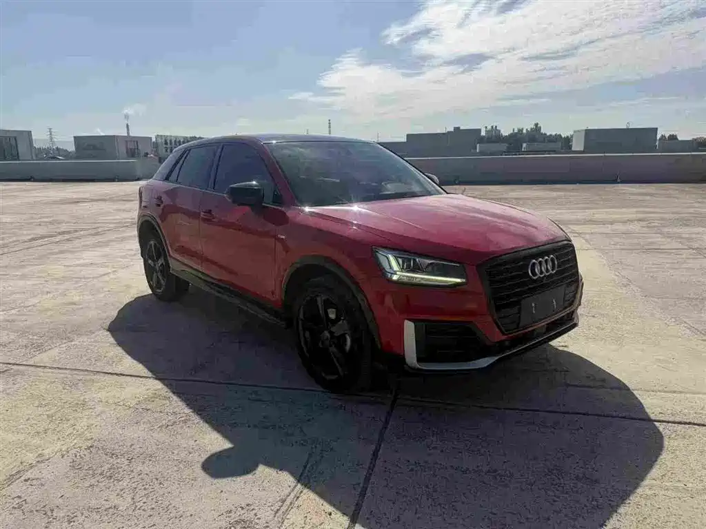 Audi Q2L 2020 35 TFSI Progressive Dynamic Model фото 3