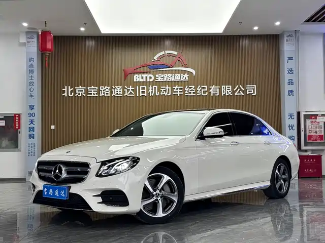 MERCEDES-BENZ E CLASS