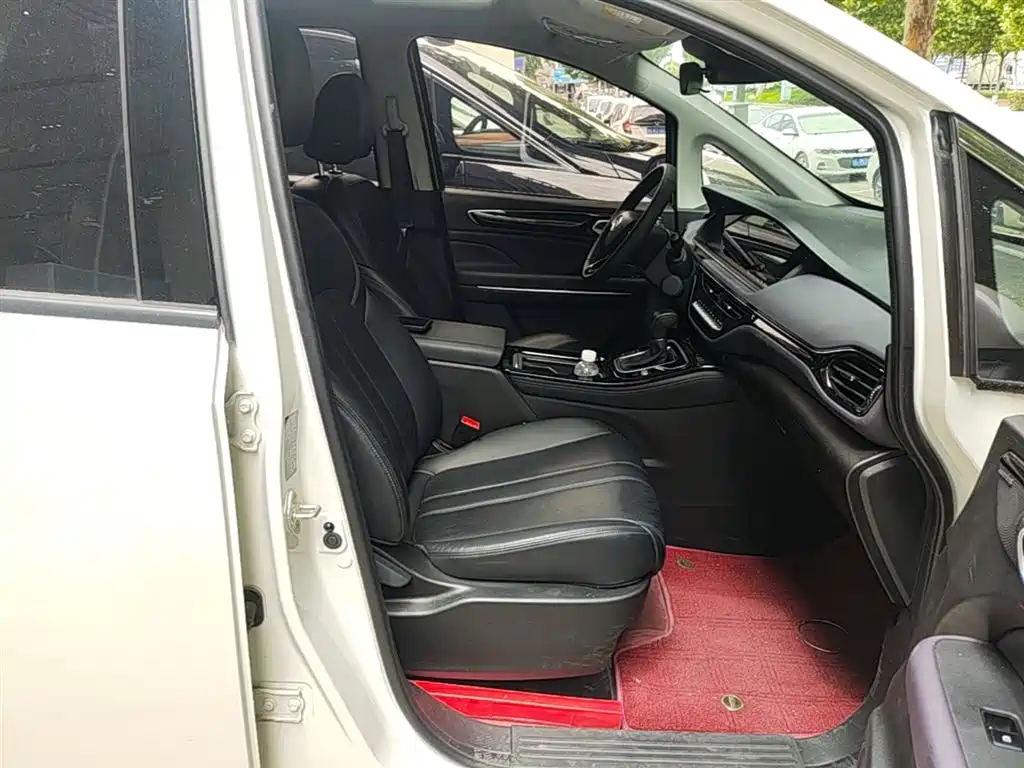 GAC Trumpchi Trumpchi M6 2025 Basic Model фото 25