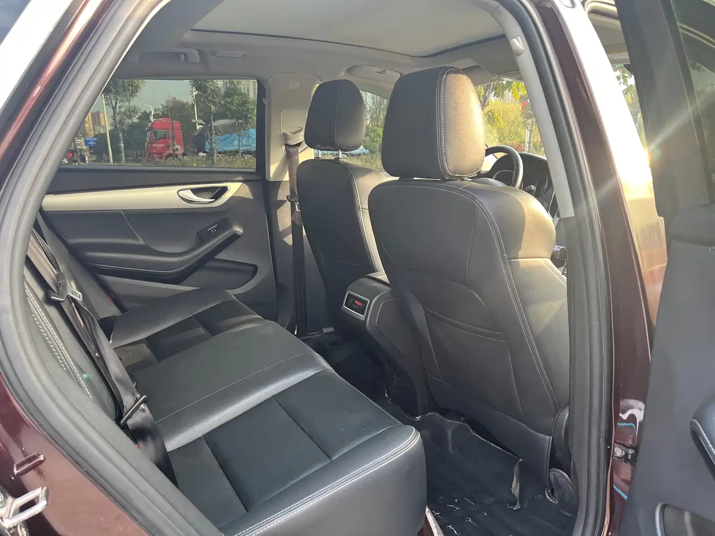 Zotye SR7 2016 2016 1.5T Manual Magic Cube Heart Edition China V