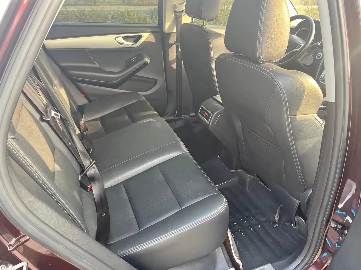 Zotye SR7 2016 2016 1.5T Manual Magic Cube Heart Edition China V