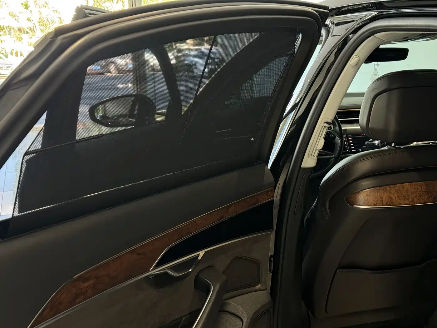 Audi A8 2018 A8L 55 TFSI quattro Launch Premium фото 14