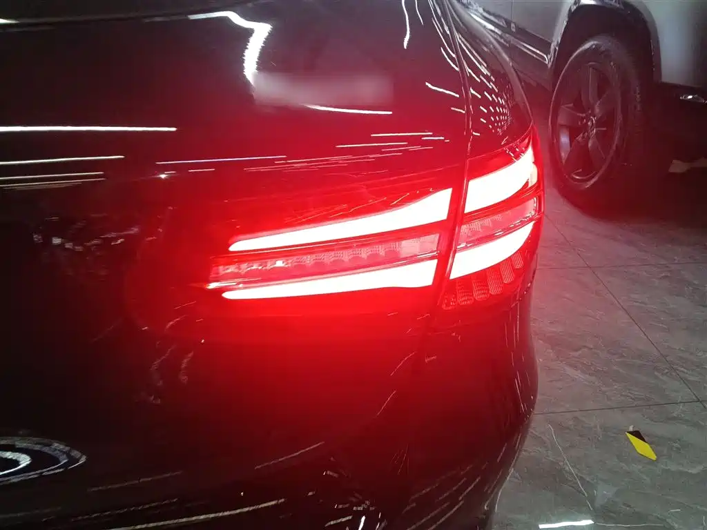Mercedes-Benz GLC 2019 GLC 260 L 4MATIC Dynamic фото 24