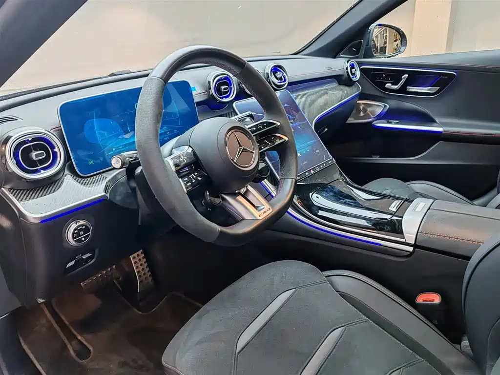Mercedes-Benz C-Class AMG 2025 AMG C 43 4MATIC фото 19