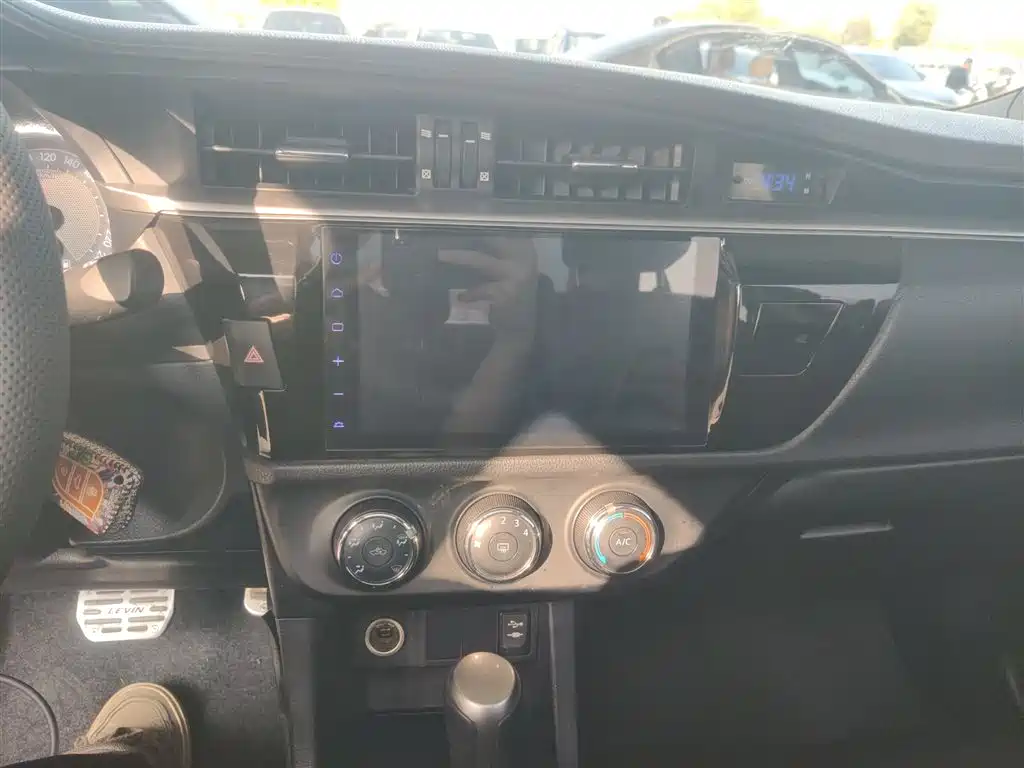 Toyota Levin 2014 1.8GS CVT Elite Edition фото 9