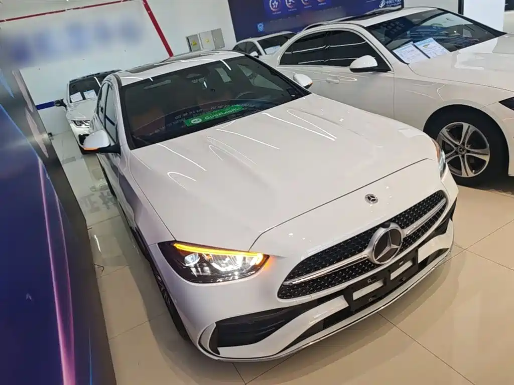 Mercedes-Benz C-Class 2023 Facelift C 200 L Sport Edition фото 4