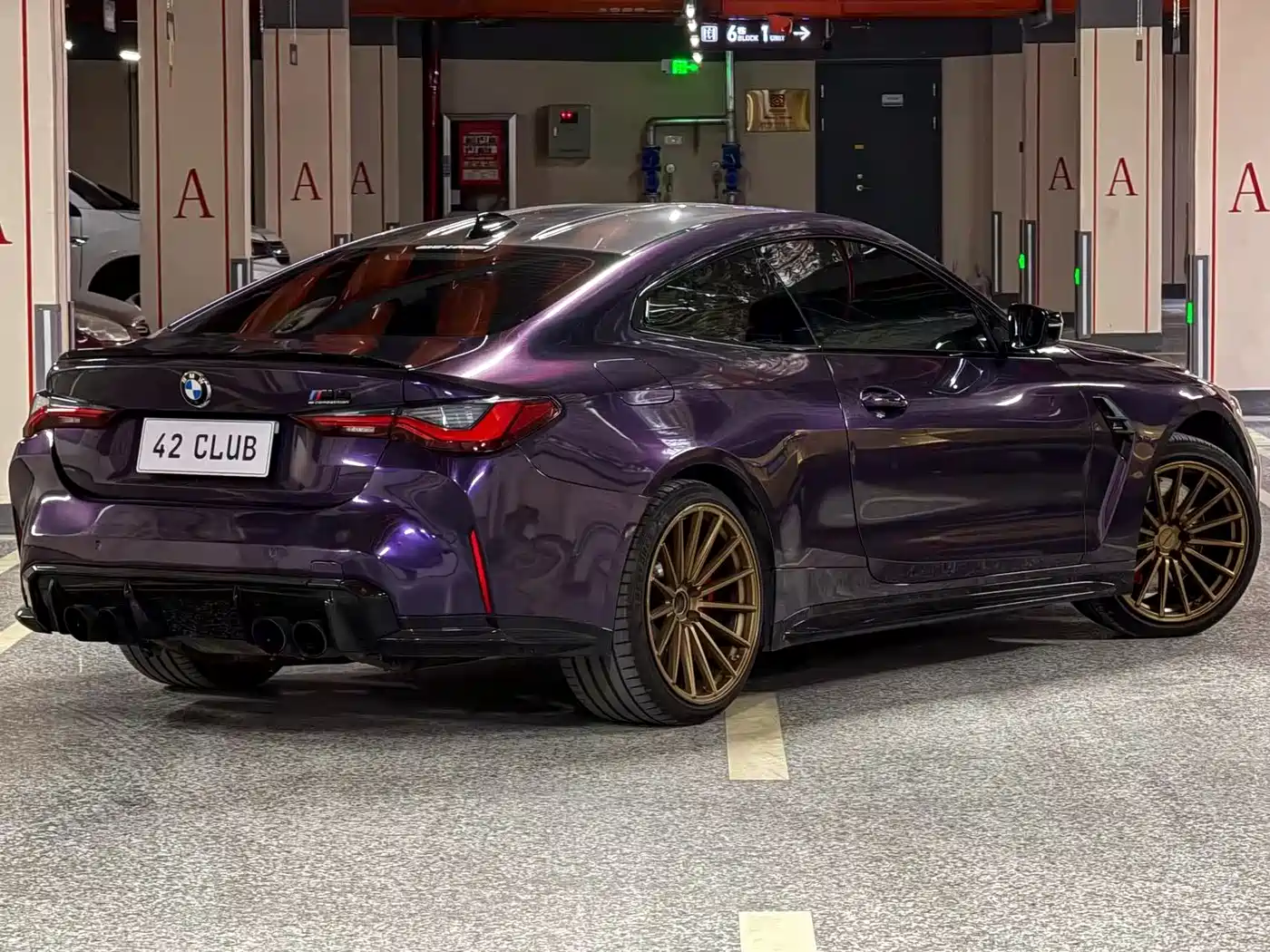 BMW M4