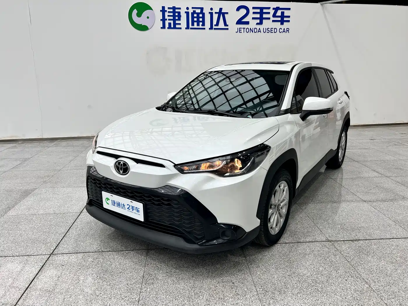 Toyota Frontlander 2023 2.0L CVT Leading Edition