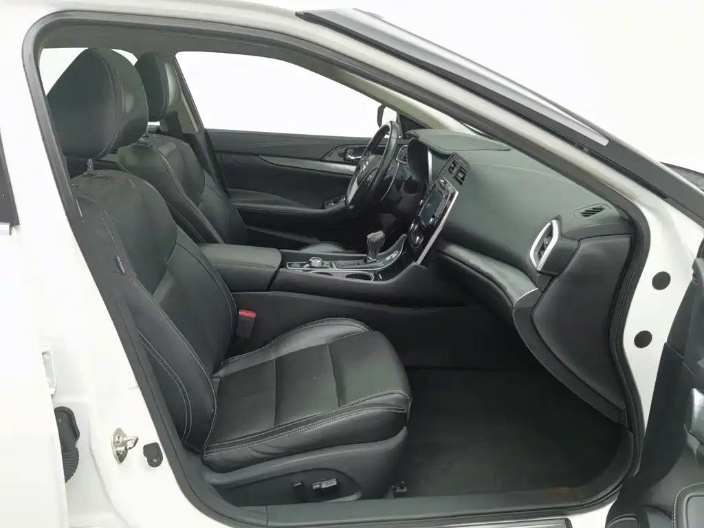Nissan Cima 2018 2016 2.5L XL Luxury
