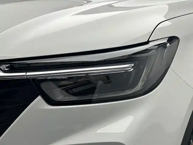 Roewe RX5 2025 2025 PLUS 330TGI Auto Trend-Setting Smart Edition
