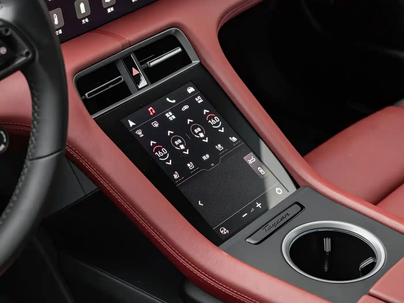 Porsche Taycan, миниатюра 22