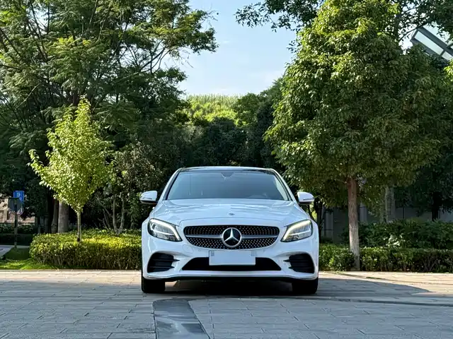 Mercedes-Benz C-Class 2021 C 260 L Sport Edition — фото 2