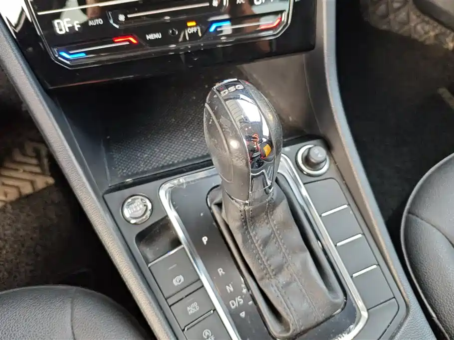 Volkswagen Bora 2021 280TSI DSG Elite Smart Edition фото 16