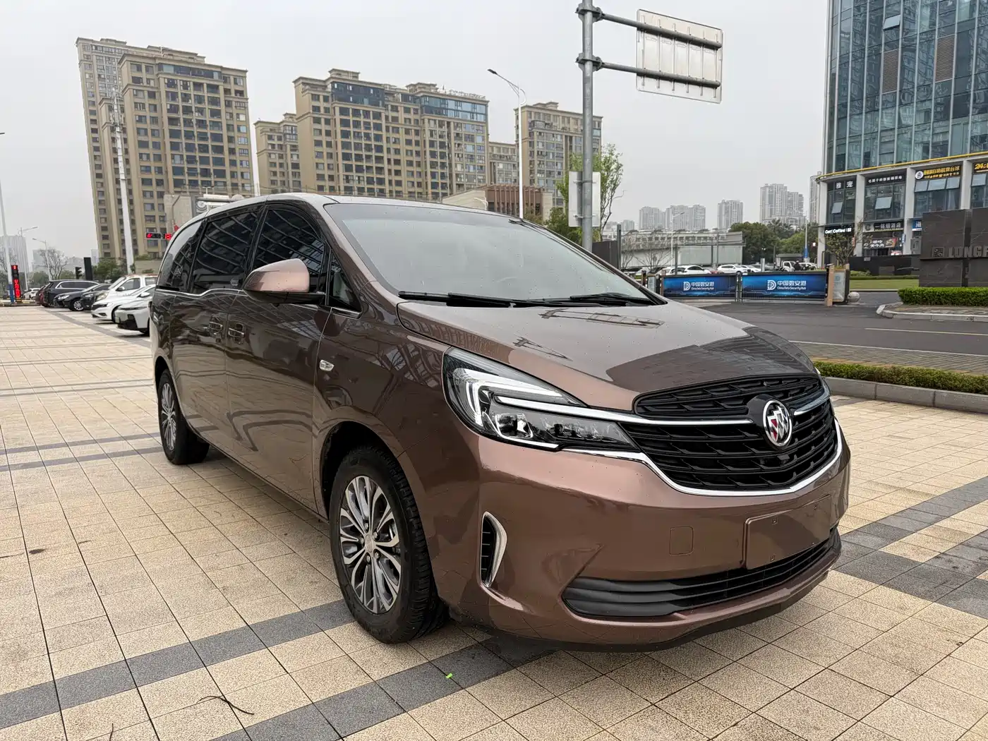 BUICK GL8
