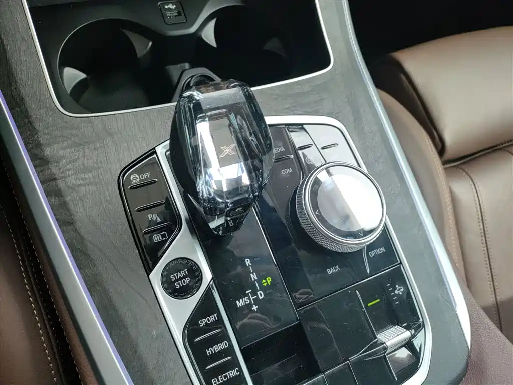 BMW X5 New Energy(Imported) 2021 xDrive45e M Sport Package фото 10