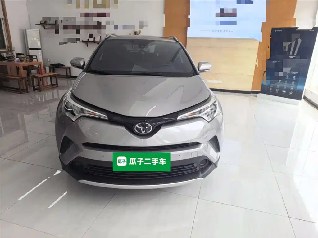 Toyota IZOA 2020 2.0L Yi Xiang Edition фото 5