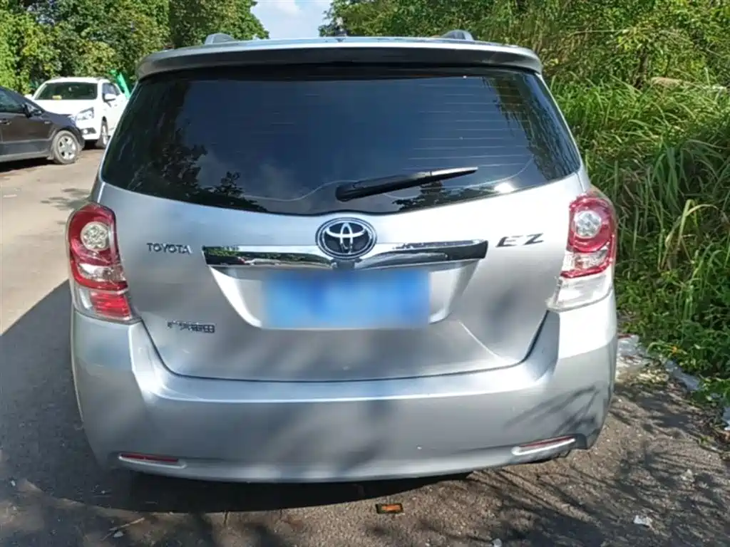 Toyota E'Z 2011 180E CVT Elite Edition фото 6